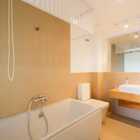 Happy Travel South 5-2b Apartment Benalmadena